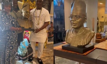 Dayo Amusa statue to Kwam1 stirs reactions